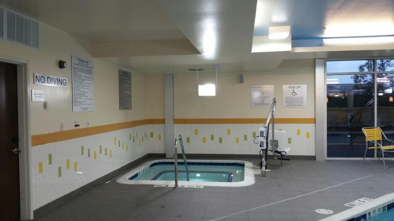Fairfield Inn & Suites By Marriott Plattsburgh  Kültér fotó