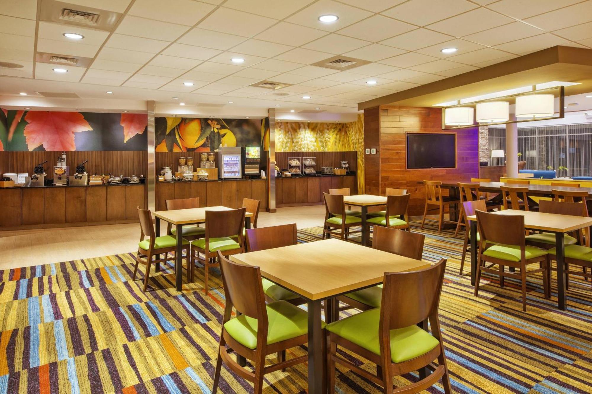 Fairfield Inn & Suites By Marriott Plattsburgh  Kültér fotó