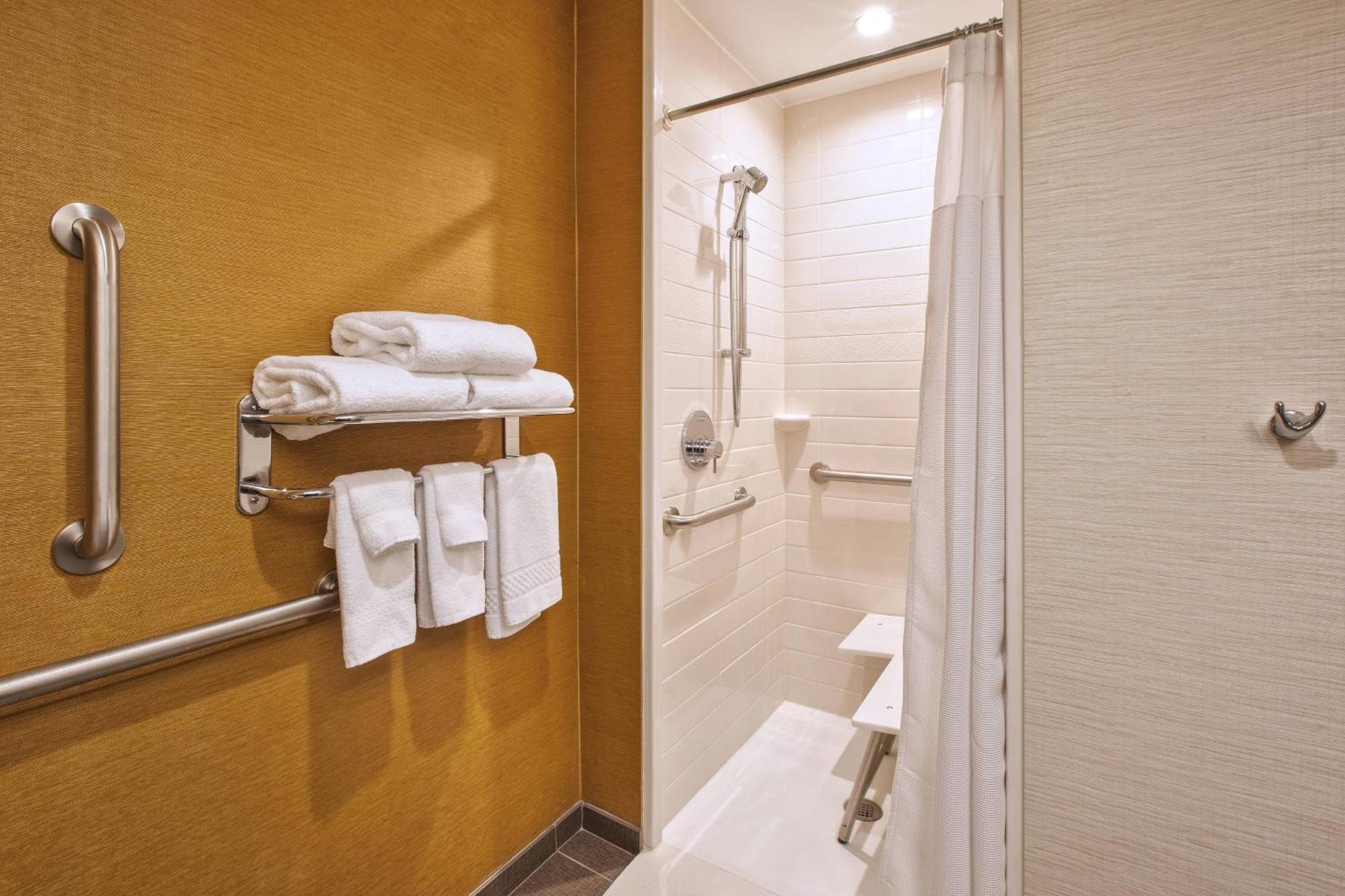 Fairfield Inn & Suites By Marriott Plattsburgh  Kültér fotó